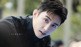 黄景瑜最新爆料迪丽热巴,迪丽热巴背后的惊人故事