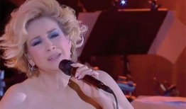 香港歌星甄妮爆料视频,揭秘香港娱乐圈不为人知的秘密