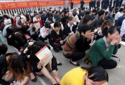 南宁记者爆料传销事件视频,惊心动魄的传销事件现场直击