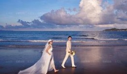 爆料最新三亚婚纱照片,捕捉甜蜜瞬间，见证爱情永恒