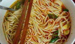 阿姨爆料面食怎么做视频,传统面食制作秘籍大公开