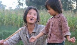 村姑电影在线观看,乡村风情，情感交织的视觉盛宴