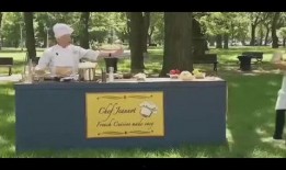老外街头爆料搞笑视频合集,笑料百出！老外街头爆料搞笑视频大集合