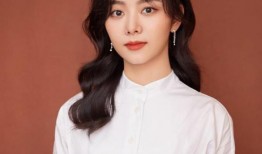 娱乐圈最新爆料杨颖图片,美艳动人引发网友热议