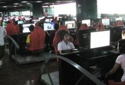 富士康网红爆料视频,揭秘工厂真实工作环境与生活状况