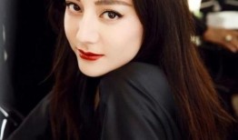 圈内爆料热巴鞠婧祎,揭秘两位女神背后的故事与友谊”