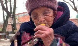 郁老太的吃瓜养老日常免费完整版,揭秘她的免费完整版日常