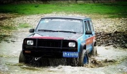 越野兄弟被爆料视频,揭秘真实挑战与兄弟情谊